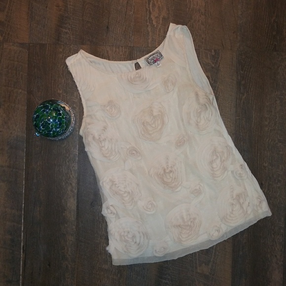 ANTHROPOLOGIE'S YOANA BARASCHI PINWHEEL TOP - Picture 2 of 7